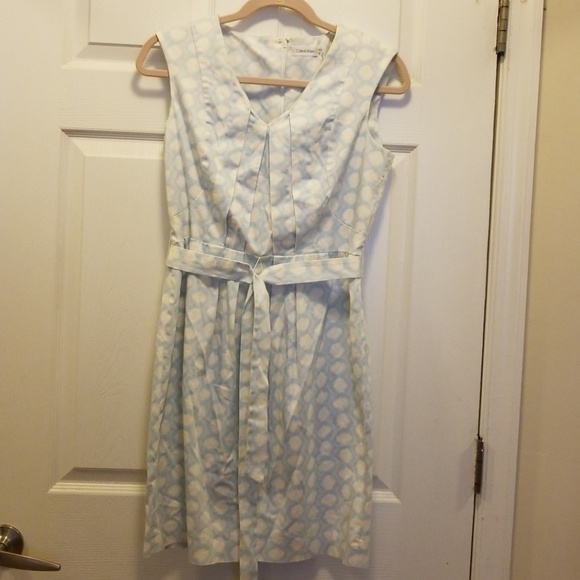 Calvin Klein Dresses & Skirts - Calvin Klein Statement Dress